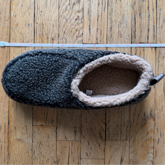 BNIB Never Worn Men’s Rockdove Sherpa Memory Foam Slippers - Picture 9 of 11